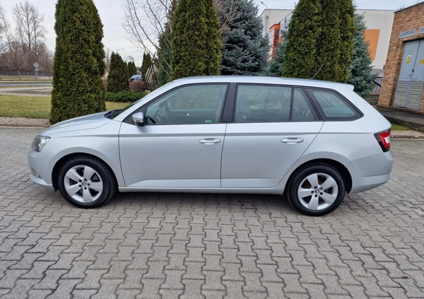 Skoda Fabia cena 19999 przebieg: 326000, rok produkcji 2015 z Wrocław małe 79